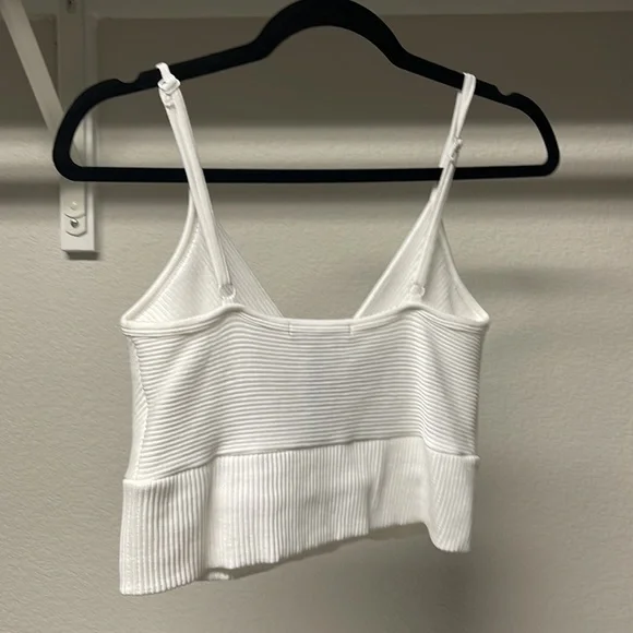 White cropped tank - Picture 2 of 3